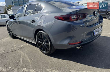 Хэтчбек Mazda 3 2023 в 