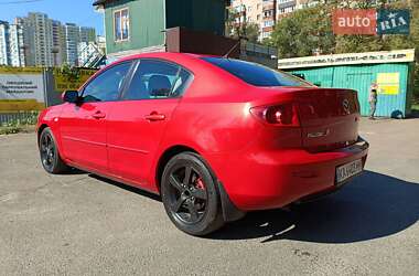 Седан Mazda 3 2005 в 