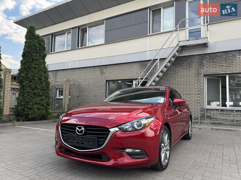 Седан Mazda 3 2018 в Харькове