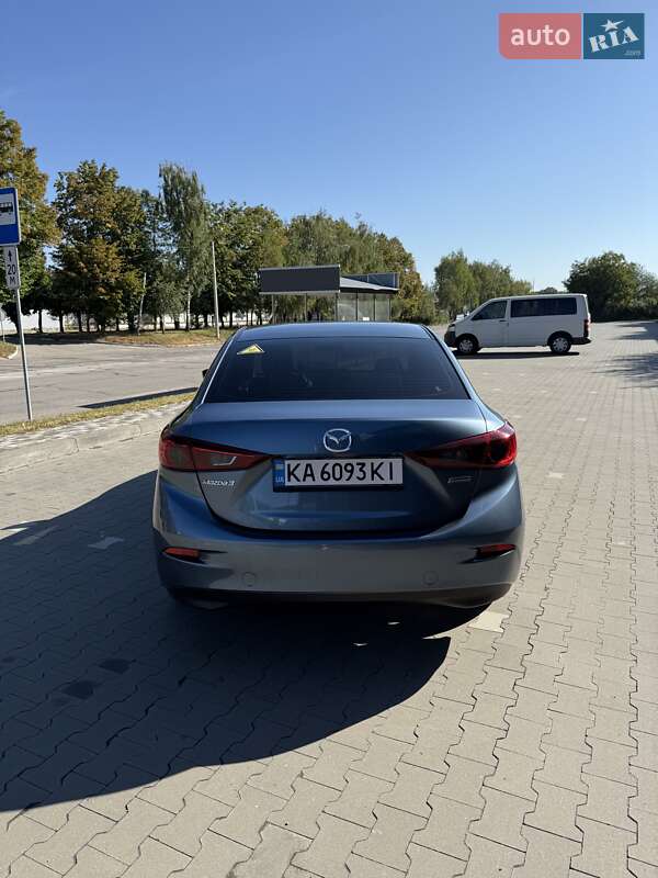 Седан Mazda 3 2015 в Белой Церкви