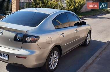 Седан Mazda 3 2006 в 