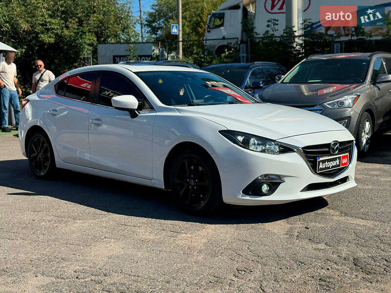 Седан Mazda 3 2014 в Виннице