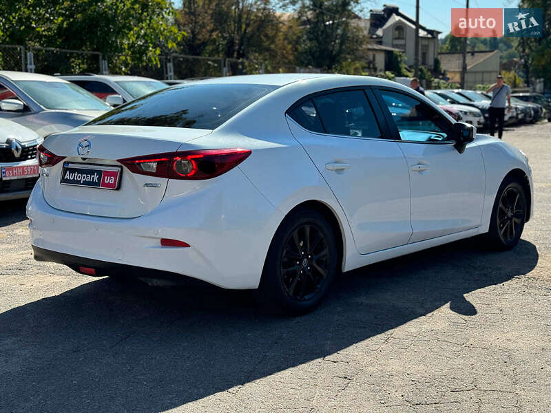 Седан Mazda 3 2014 в Виннице