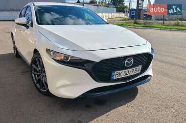 Хэтчбек Mazda 3 2018 в 