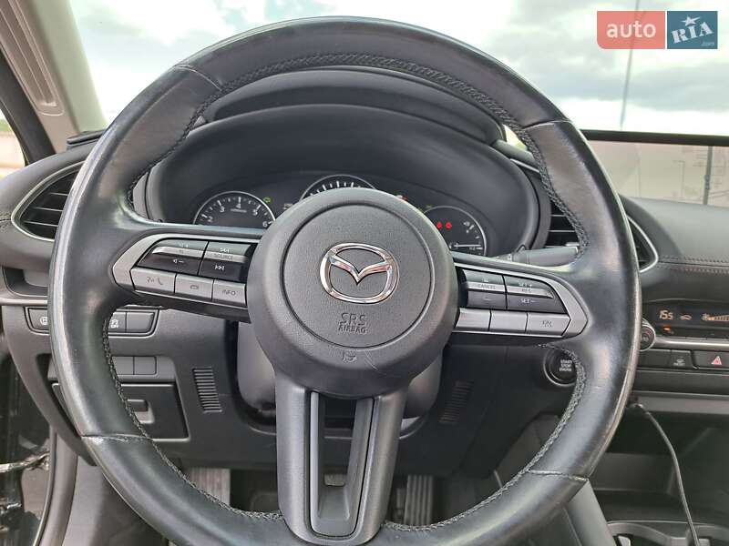 Седан Mazda 3 2019 в Киеве