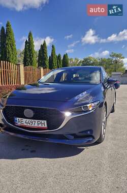 Седан Mazda 3 2019 в Дніпрі