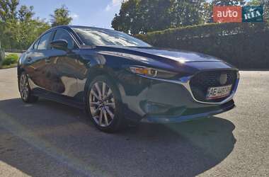 Седан Mazda 3 2019 в Дніпрі