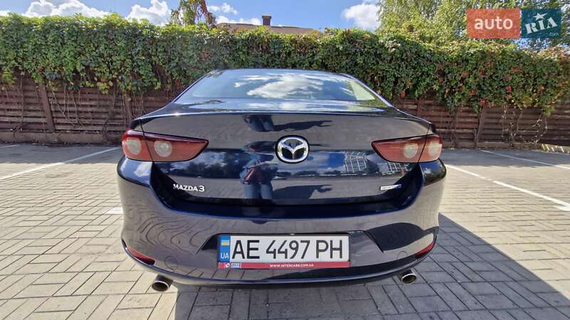 Седан Mazda 3 2019 в Днепре