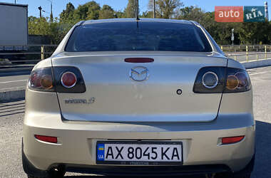 Седан Mazda 3 2005 в 