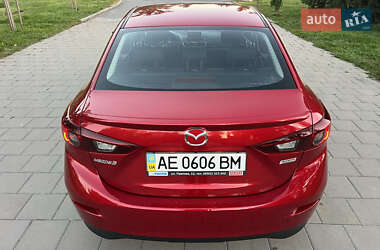 Седан Mazda 3 2016 в 