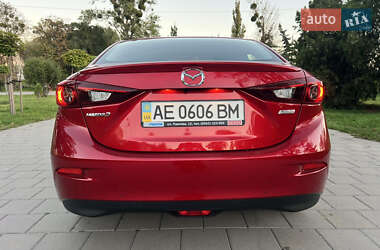 Седан Mazda 3 2016 в 