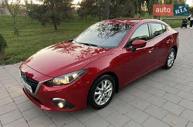 Седан Mazda 3 2016 в 