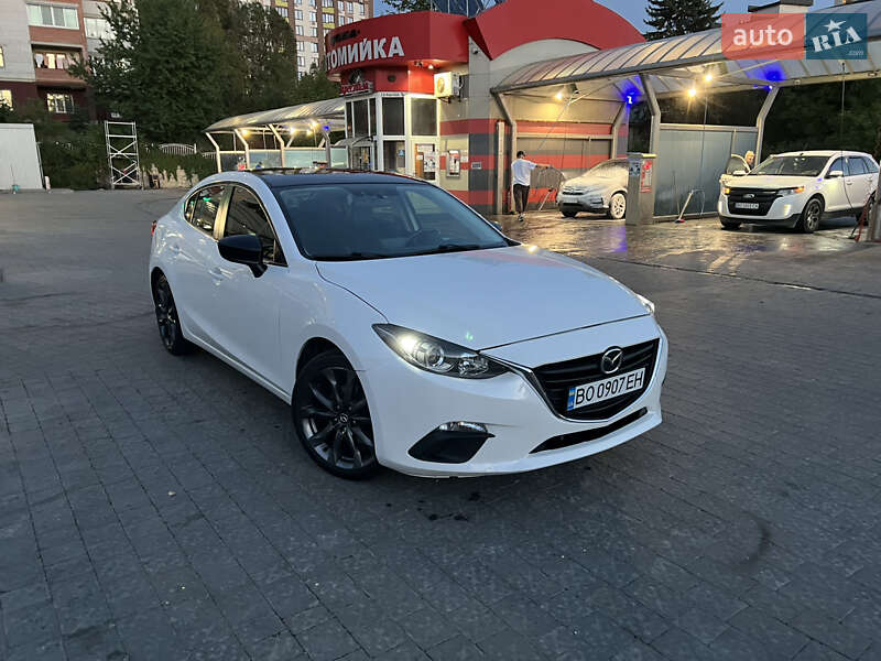 Седан Mazda 3 2014 в Тернополе