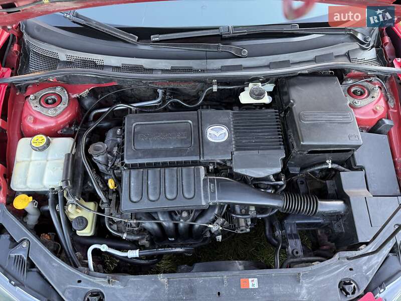 Седан Mazda 3 2005 в Хмельницком