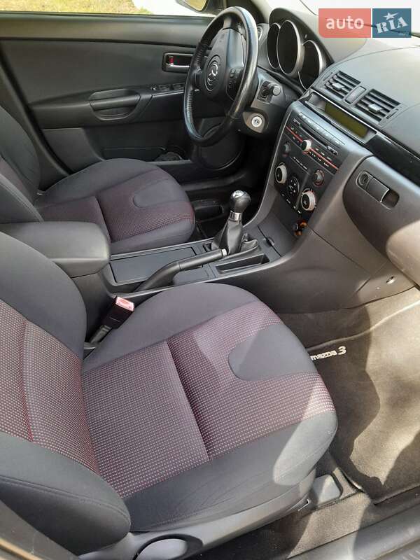Хэтчбек Mazda 3 2005 в Харькове