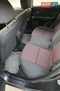 Хэтчбек Mazda 3 2006 в 