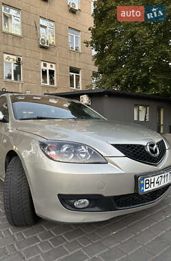 Хэтчбек Mazda 3 2007 в 
