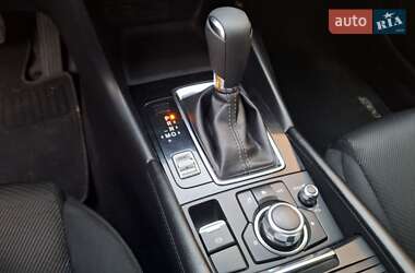 Седан Mazda 3 2016 в 