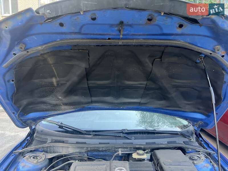 Хэтчбек Mazda 3 2005 в Харькове