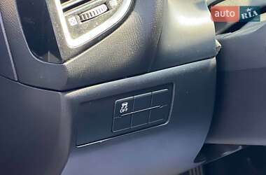 Хэтчбек Mazda 3 2013 в 