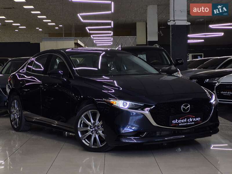 Седан Mazda 3 2021 в Николаеве