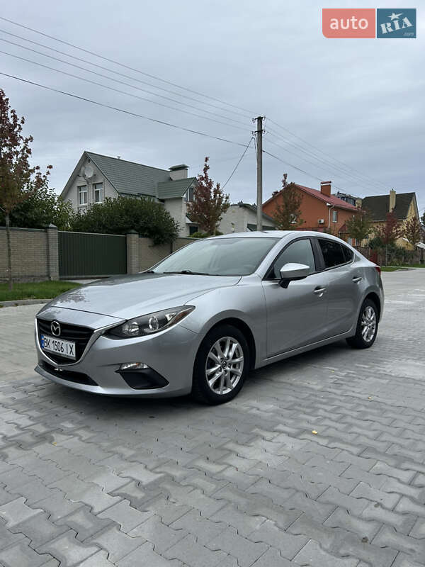 Седан Mazda 3 2013 в 