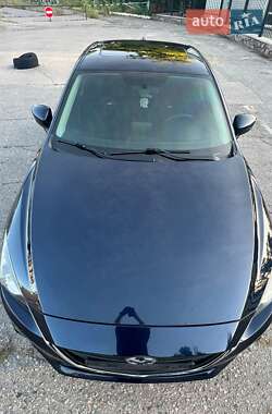 Седан Mazda 3 2015 в 
