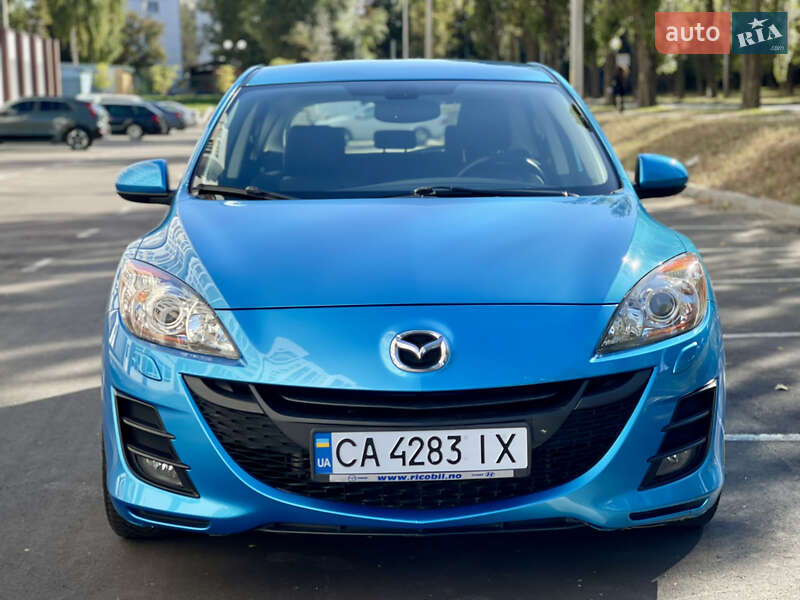 Хетчбек Mazda 3 2009 в Києві фото 5 Хетчбек Mazda 3 2009 в Києві