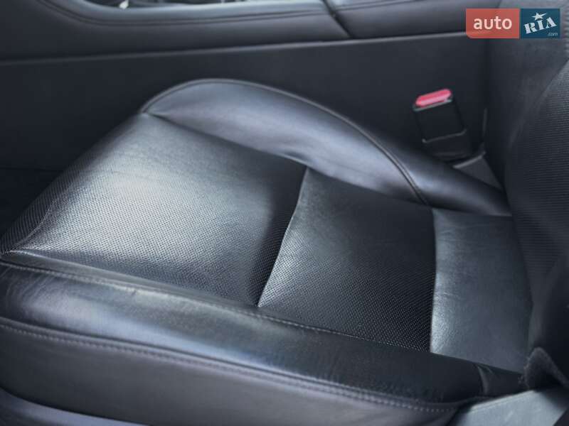 Седан Mazda 3 2019 в Киеве