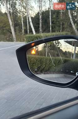 Седан Mazda 3 2019 в 