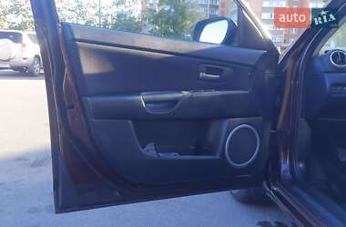 Хэтчбек Mazda 3 2006 в 