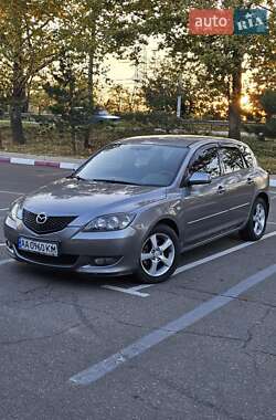 Хетчбек Mazda 3 2005 в Миколаєві