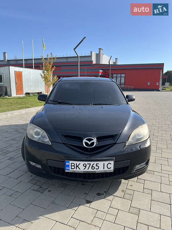 Хэтчбек Mazda 3 2008 в Здолбунове