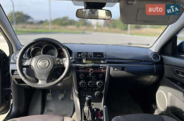 Хэтчбек Mazda 3 2008 в Здолбунове