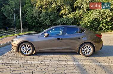 Седан Mazda 3 2016 в 