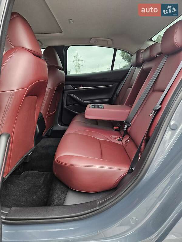 Седан Mazda 3 2023 в Киеве фото 12 Седан Mazda 3 2023 в Киеве