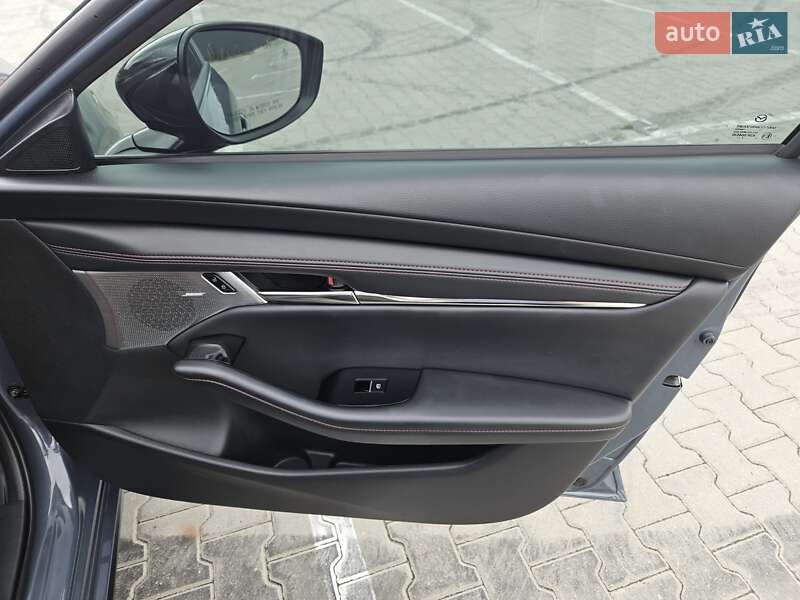 Седан Mazda 3 2023 в Киеве фото 19 Седан Mazda 3 2023 в Киеве