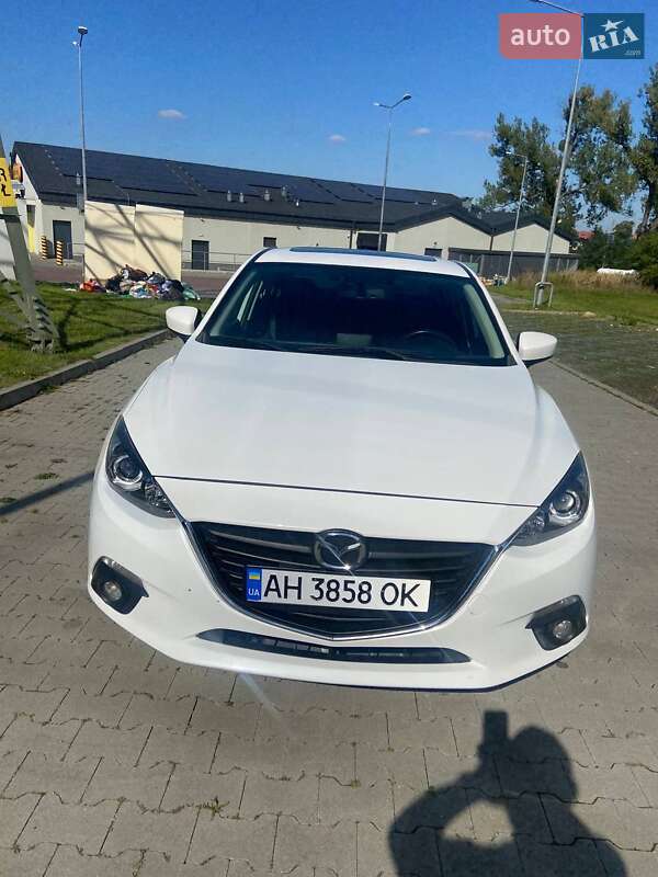 Mazda 3 2016