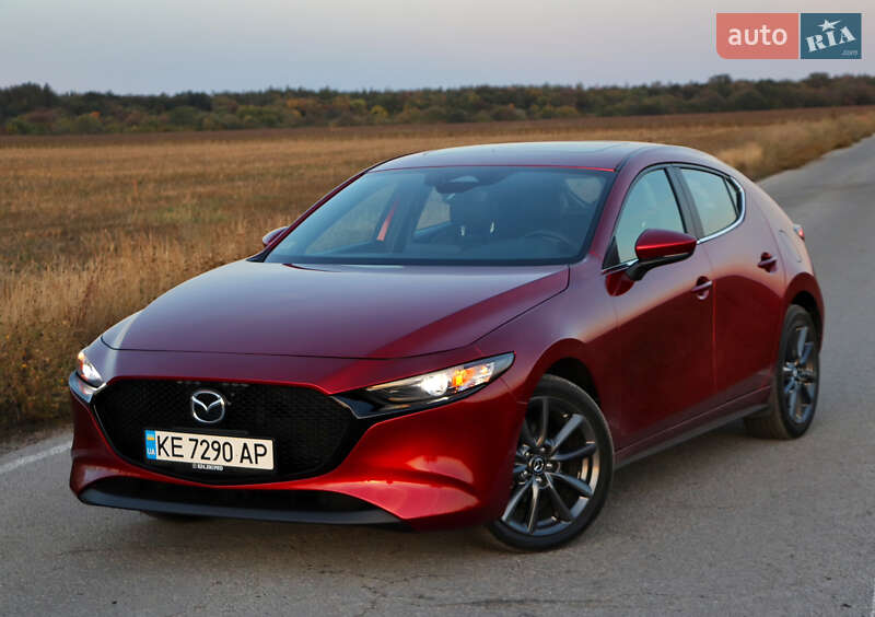 Хэтчбек Mazda 3 2024 в 