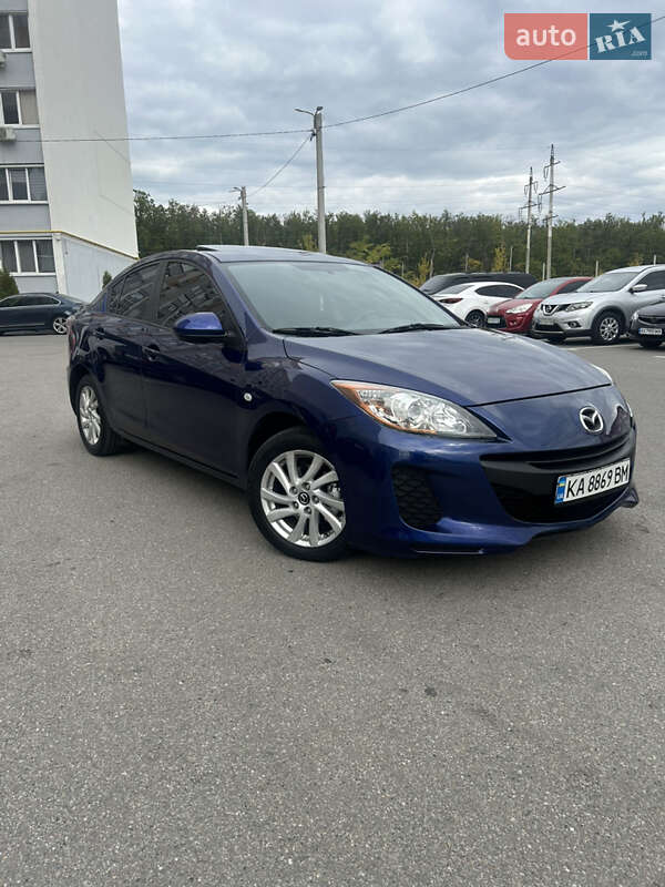 Седан Mazda 3 2013 в Харькове