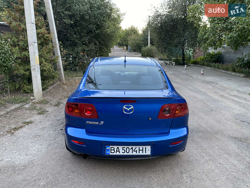 Седан Mazda 3 2005 в Кропивницком
