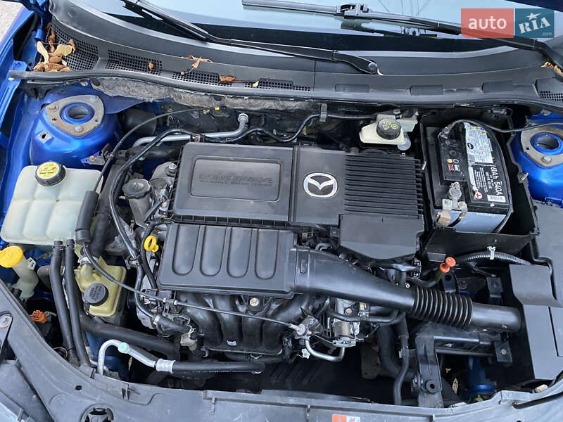 Седан Mazda 3 2005 в Кропивницком