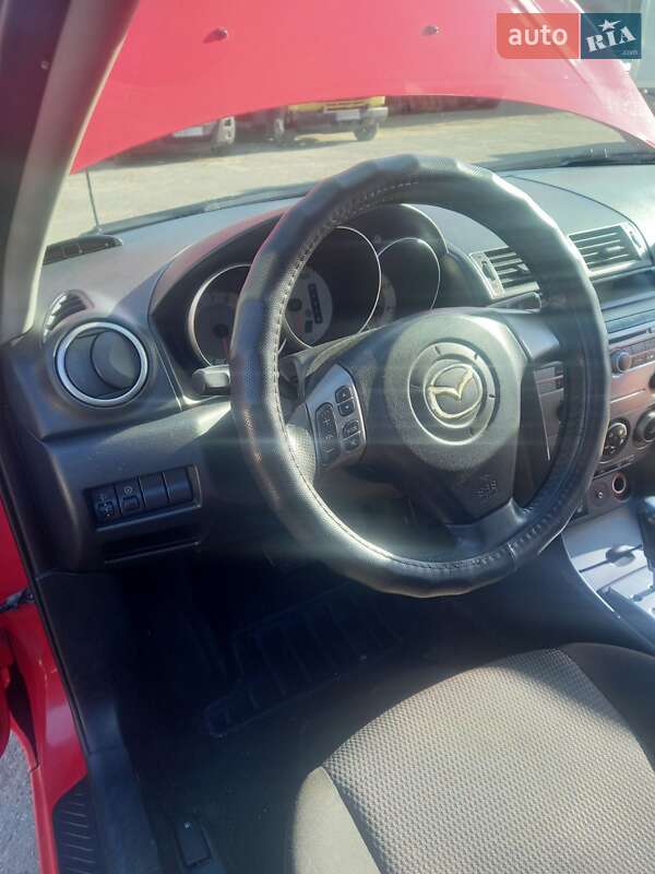 Седан Mazda 3 2007 в Первомайске
