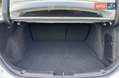 Седан Mazda 3 2016 в Чернигове