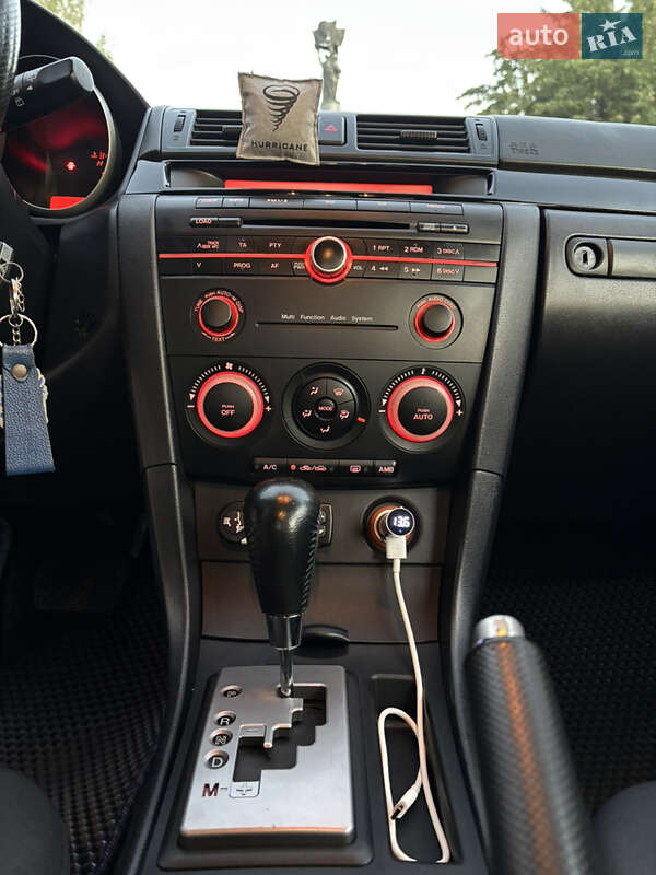 Хетчбек Mazda 3 2005 в Житомирі
