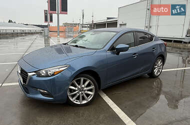 Седан Mazda 3 2017 в 