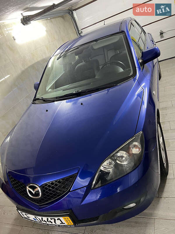Седан Mazda 3 2009 в Луцке
