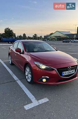 Седан Mazda 3 2014 в 
