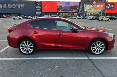 Седан Mazda 3 2014 в 