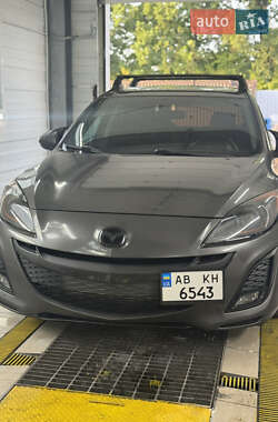 Хэтчбек Mazda 3 2010 в 